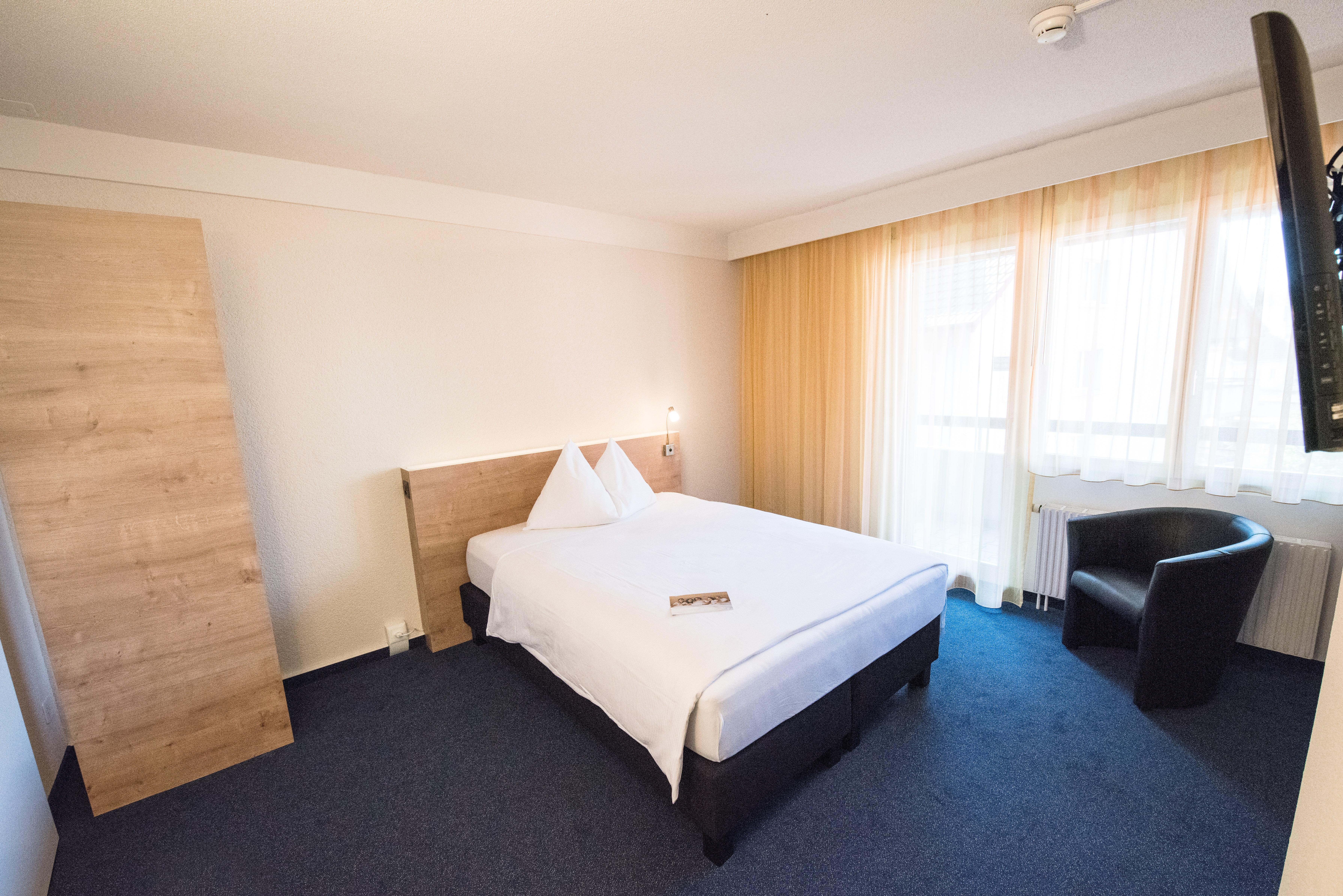 Aarehof Swiss Quality Hotel Wildegg Bagian luar foto