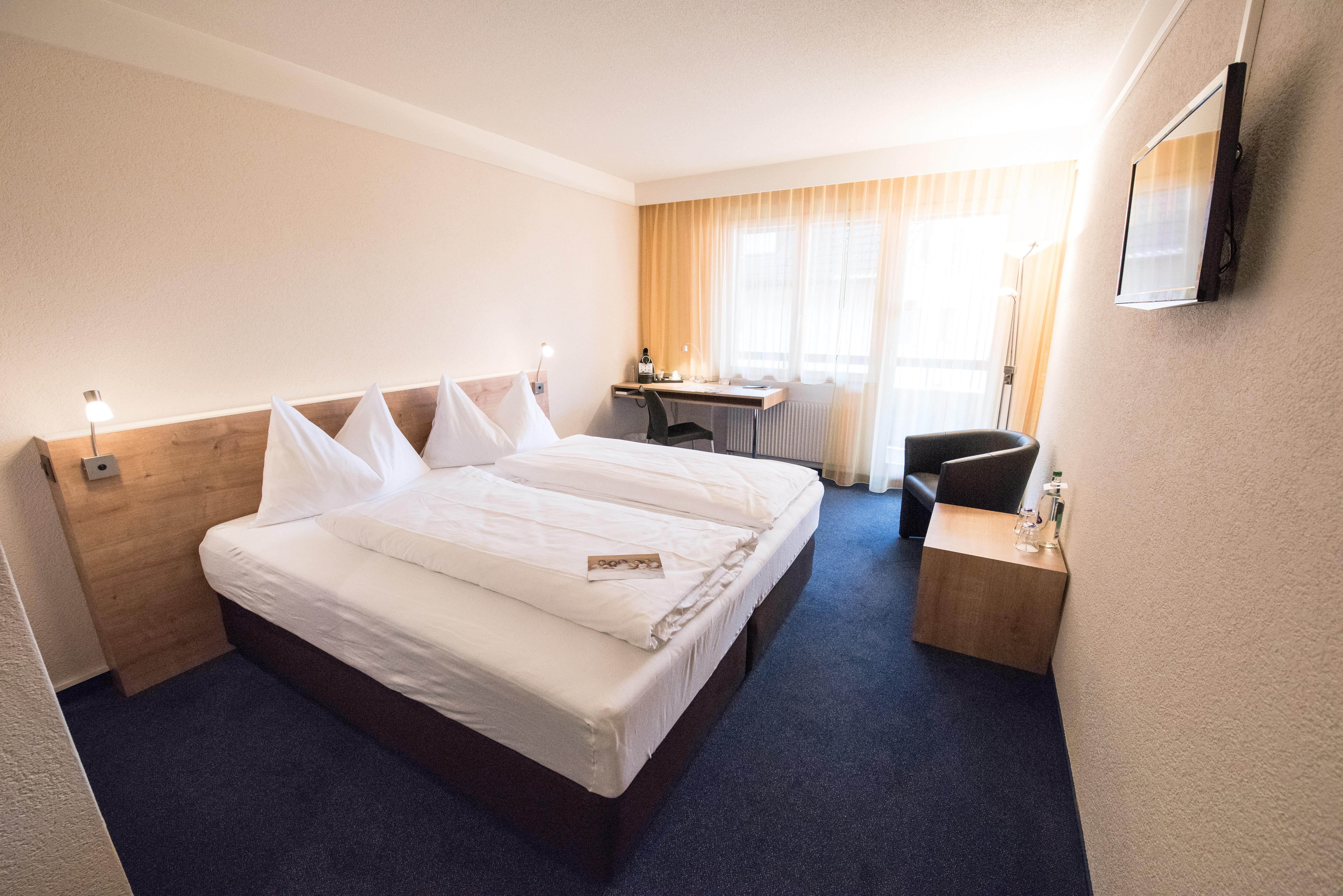 Aarehof Swiss Quality Hotel Wildegg Bagian luar foto