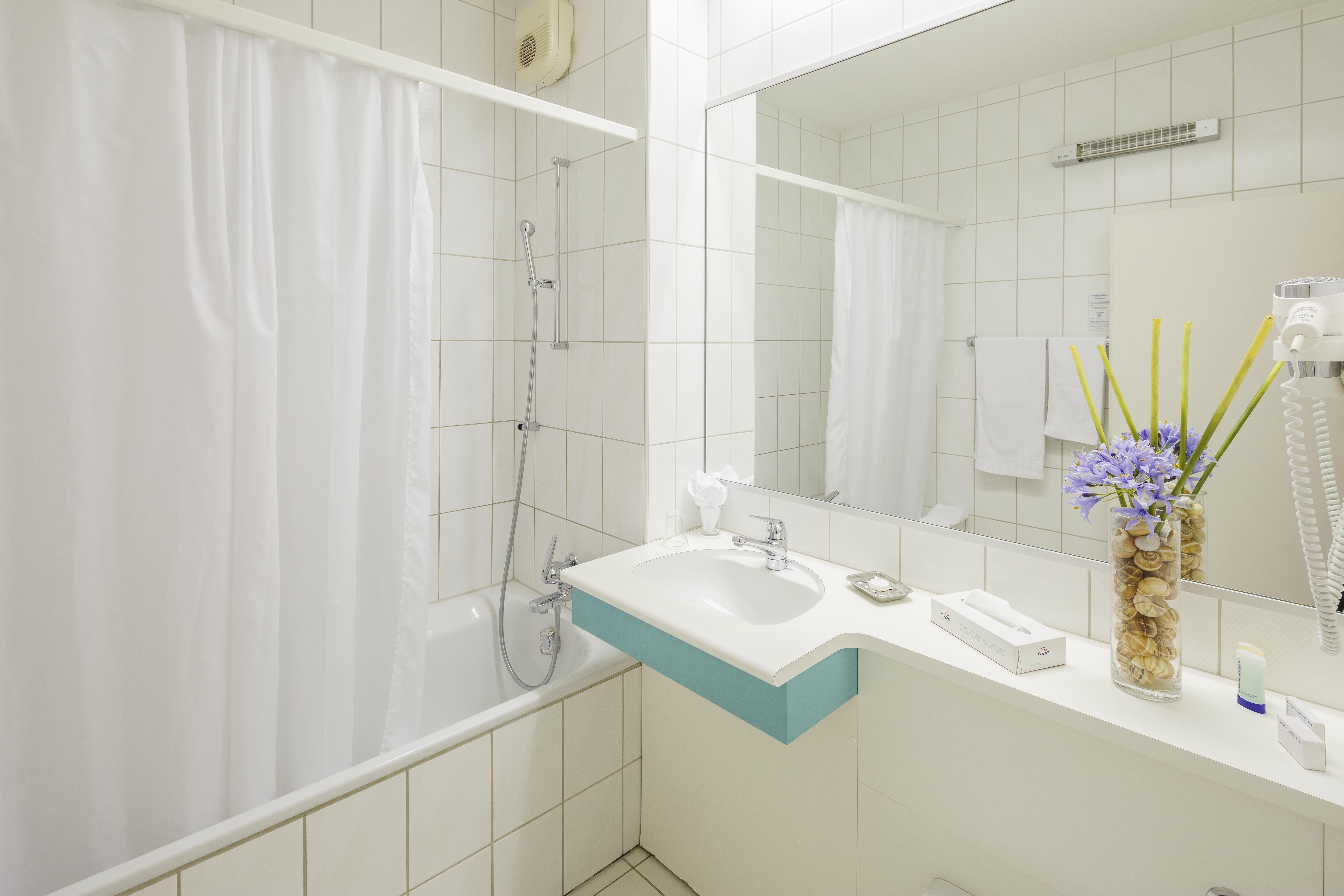 Aarehof Swiss Quality Hotel Wildegg Bagian luar foto