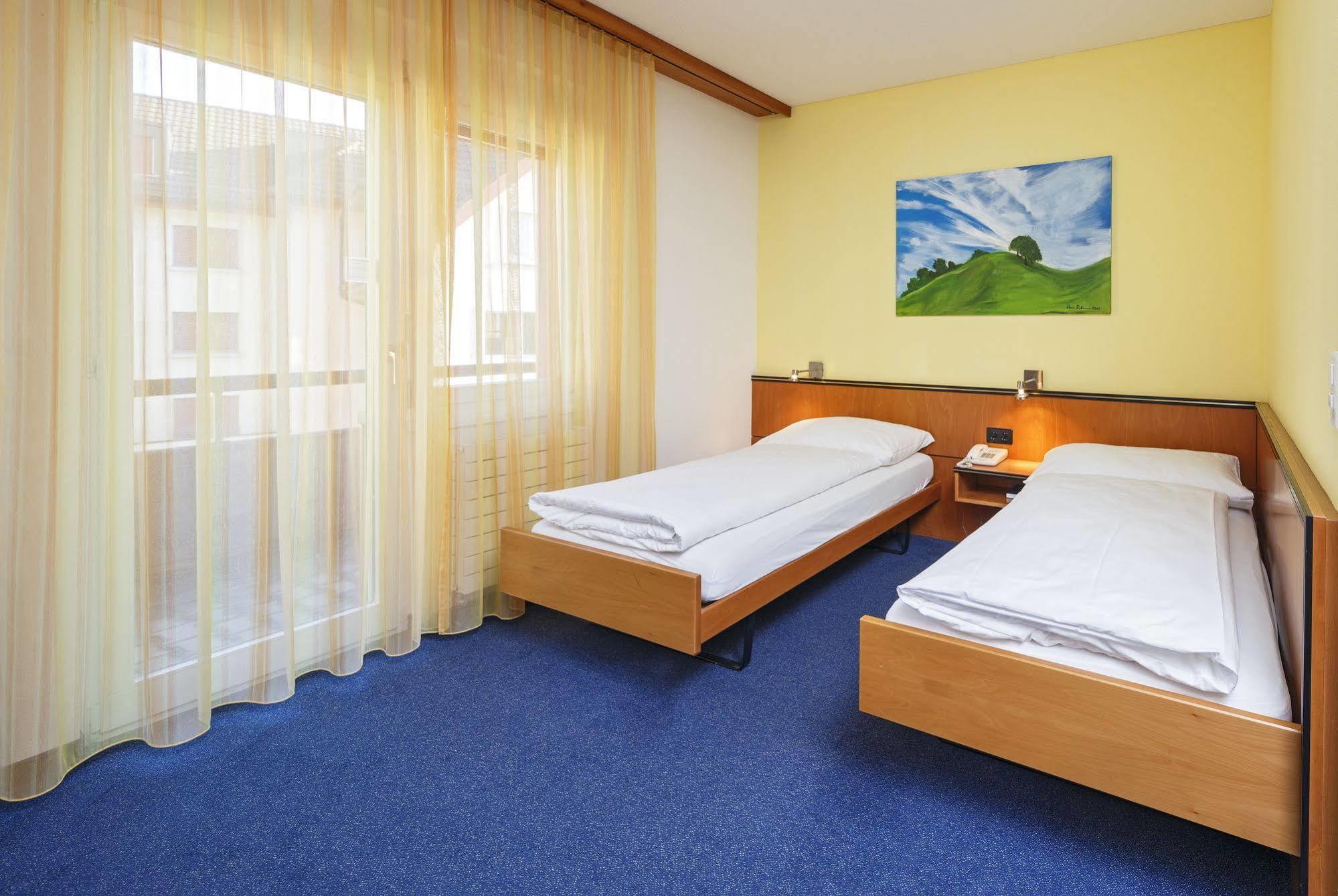 Aarehof Swiss Quality Hotel Wildegg Bagian luar foto