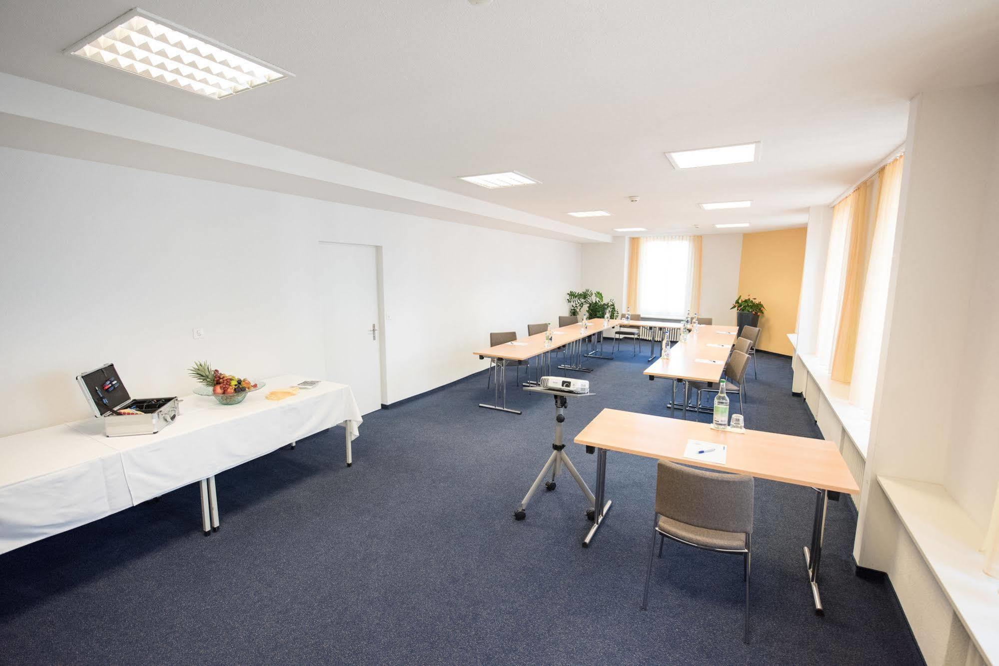 Aarehof Swiss Quality Hotel Wildegg Bagian luar foto