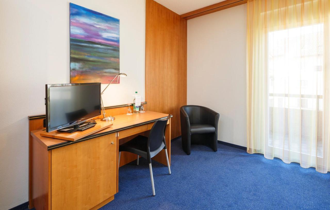 Aarehof Swiss Quality Hotel Wildegg Bagian luar foto